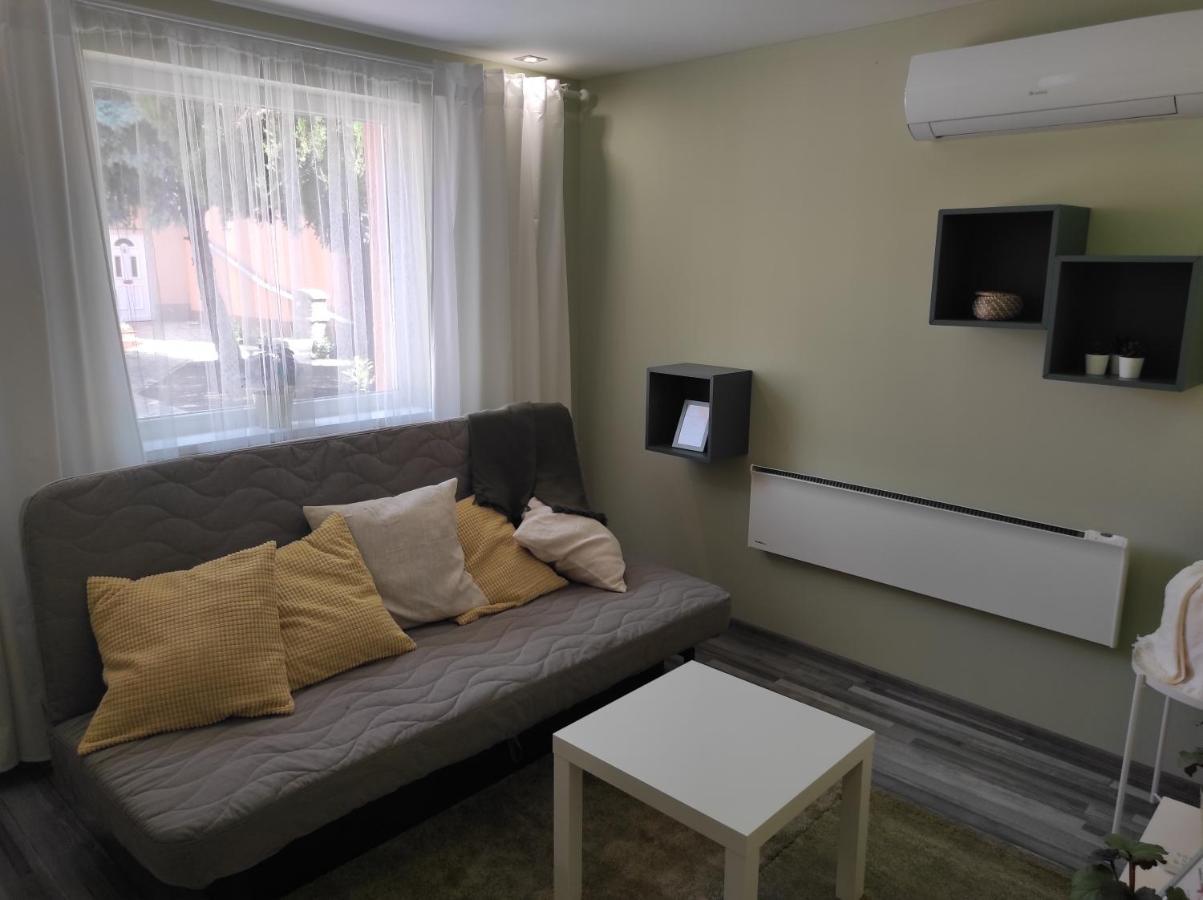 7 days Apartment Makó Extérieur photo