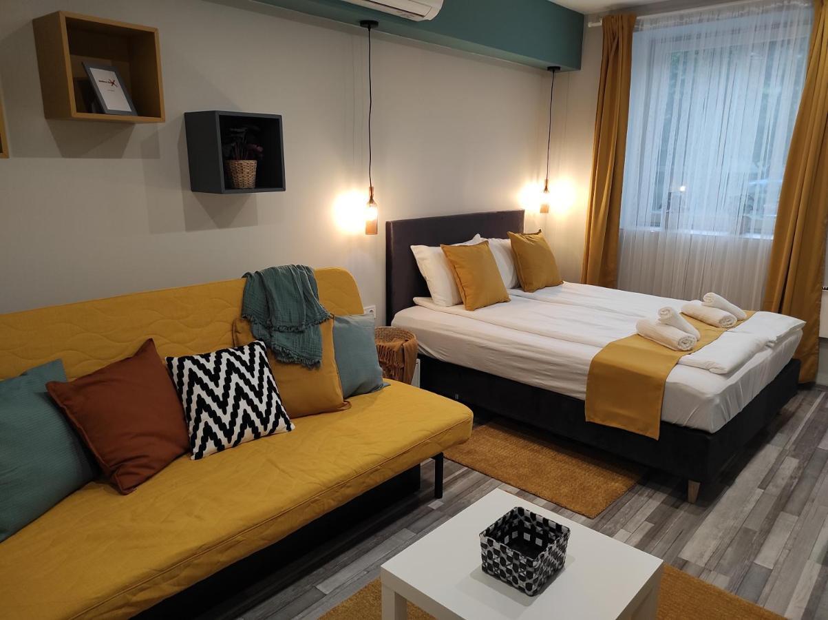 7 days Apartment Makó Extérieur photo